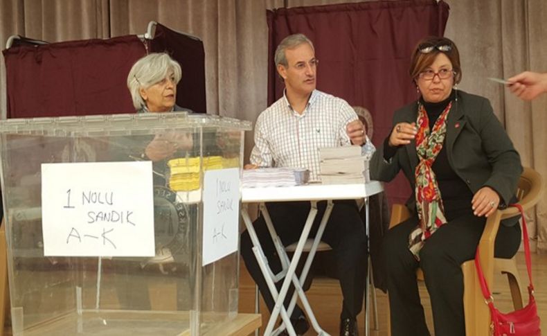 CHP İzmir'de delege seçimi tamamlandı