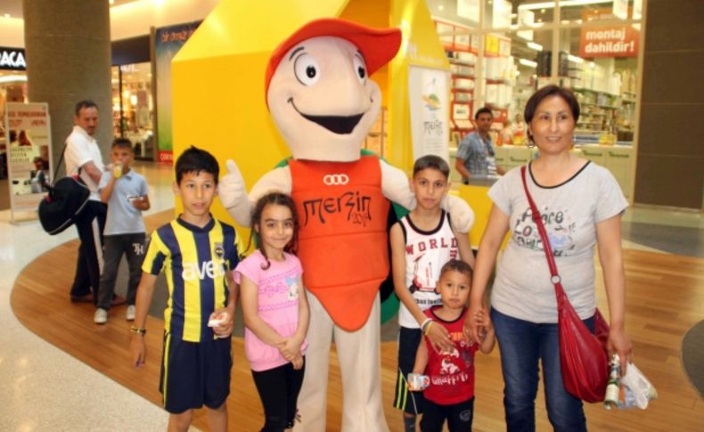 Sarı Ev'deki 'nostaljik' pullar
