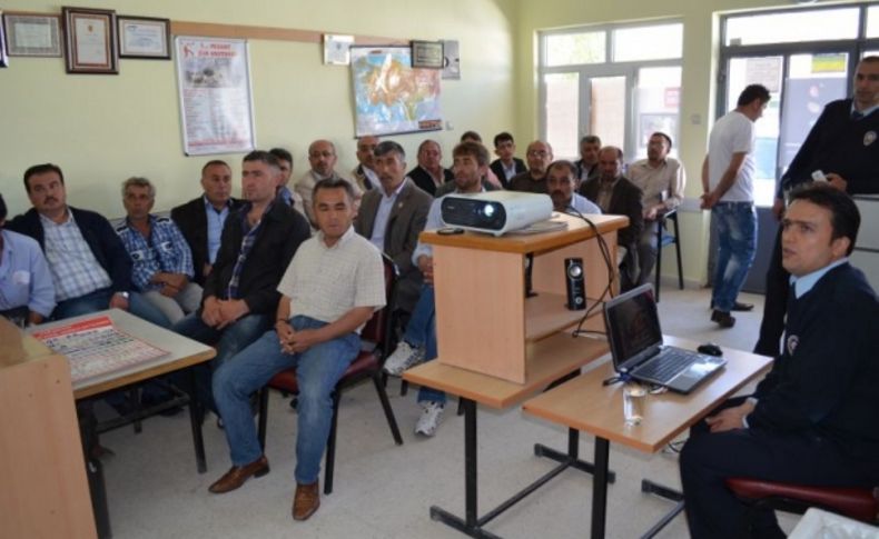 Sarıkaya’da şoförlere trafik eğitim semineri verildi