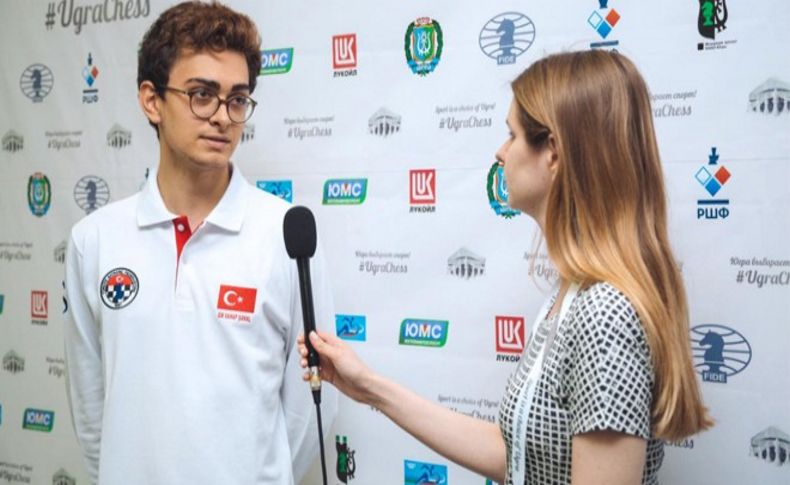 Satrançta İzmir'in gururu oldu