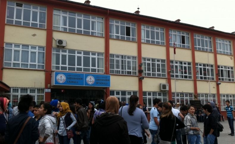 SBS provasında öğrenciler büyük heyacan yaşadı