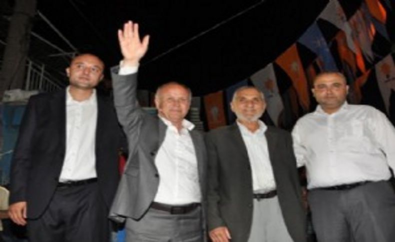 Şeboy, Atatürk üzerinden siyaset yapanları eleştirdi