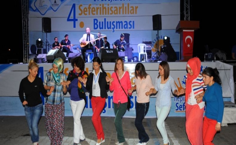 Seferihisar 4. Kültürler Buluşması devam ediyor