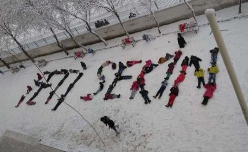 Şehit polisin adını bedenleriyle kara yazdılar