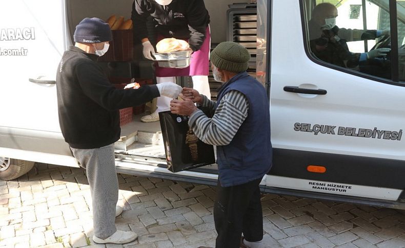 Selçuk Belediyesi'nden esnafa destek!