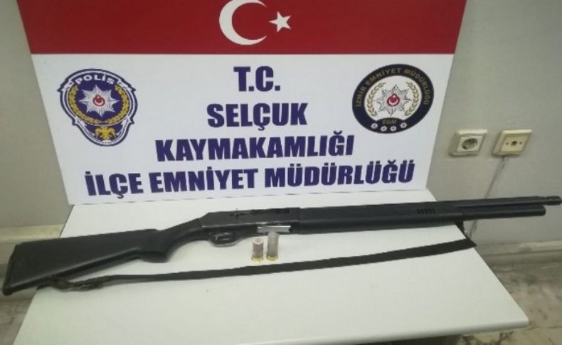 Selçuk İlçe Emniyet Müdürlüğü ekiplerinden yoğun kısıtlama mesaisi