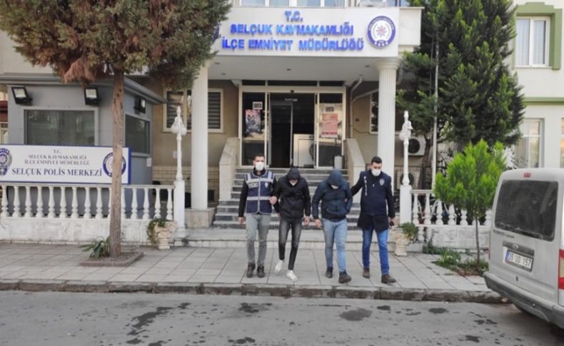 İzmir'de uyuşturucu operasyonları: 4 gözaltı