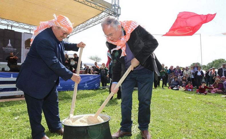 Selçuk'ta Yörük şenliği coşkusu