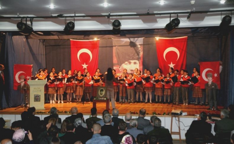 Selçuk’ta Atatürk törenlerle anıldı