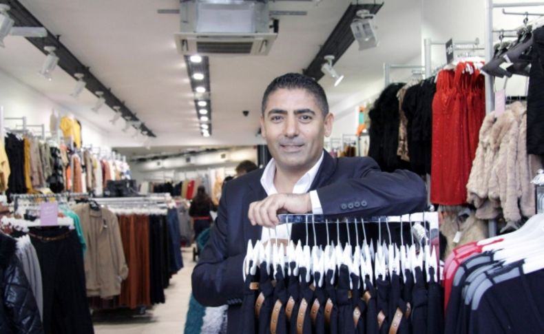 Select krize rağmen İngiltere'de hedefini büyütüyor
