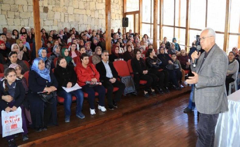 Selvitopu KARBEM'de velilerle buluştu