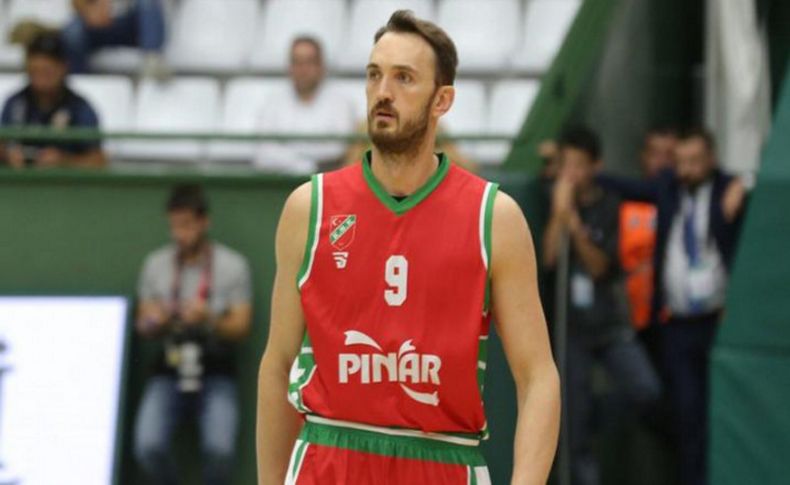 Semih Erden 2 yıl daha Pınar Karşıyaka'da