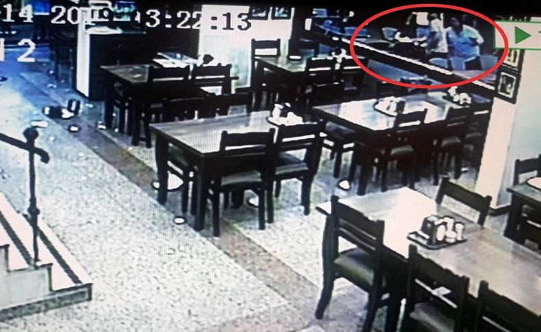 Şevket Çoruh'a saldıranların restoranı birbirine kattığı görüntüler ortaya çıktı