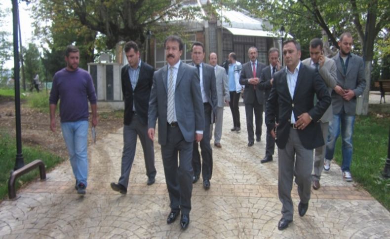 Şeyh Yunus Emre Türbesi’nde çalışmalar devam ediyor