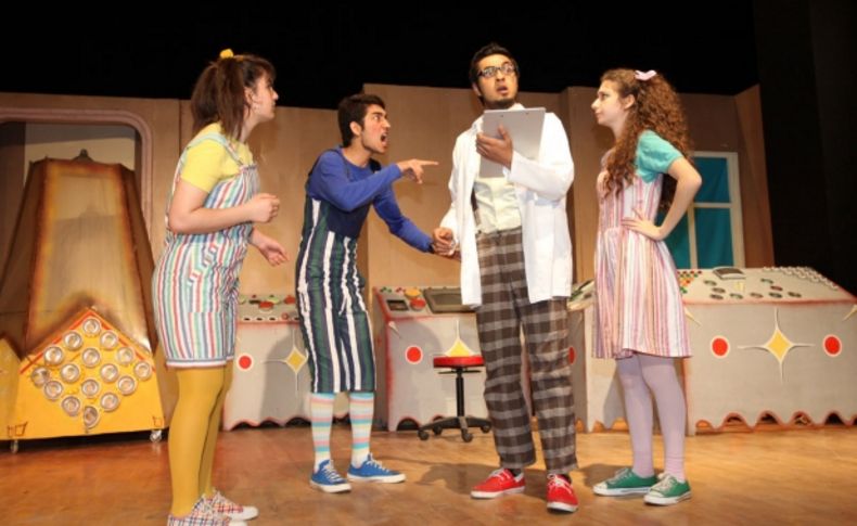 Seyhan Belediyesi'nin ‘23 Nisan Festivali’ sürüyor