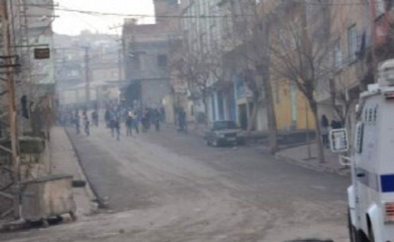 Skandal! Kayıp kız çocukları polislerin evinde bulundu