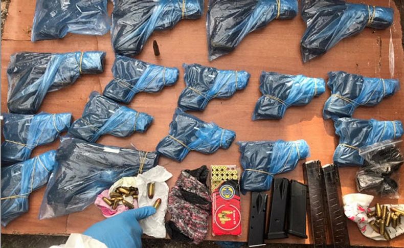Silah satıp, parasını HTŞ'ye aktarmış