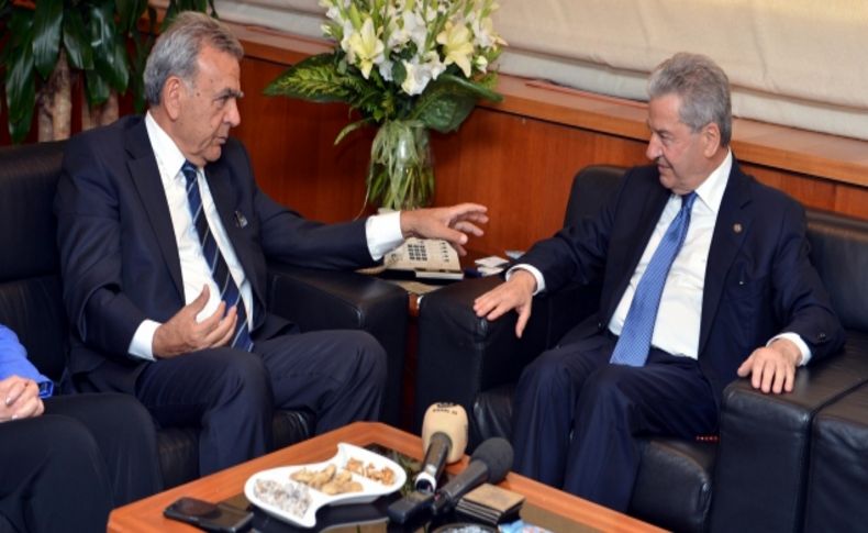 “Sınırları cetvelle çizilmiş bir ülke değiliz”