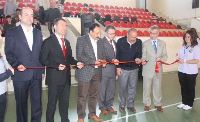Sinop Fen Lisesi’nde bilim fuarı