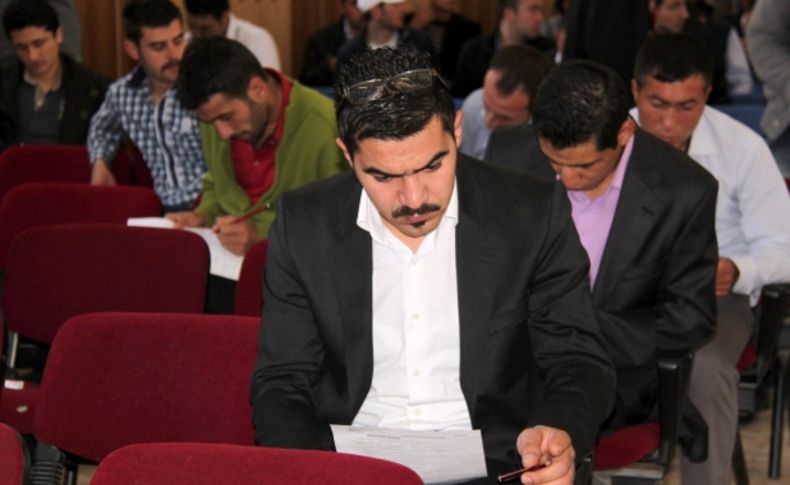 Şişecam'da çalışacak personel, mülakatla belirlendi