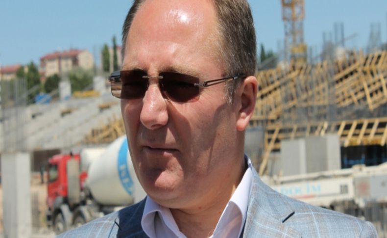 Sivas'a yapılan stadın ismi değişmeyecek