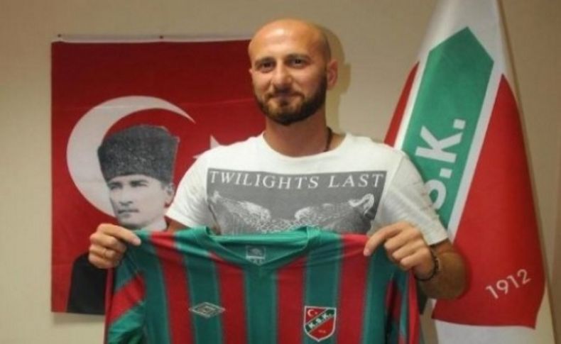 Karşıyaka'da Papadopoulos krizi
