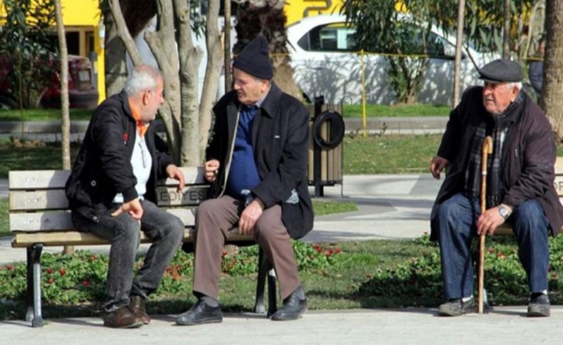 Sokağa çıkacak 65 yaş ve üstü vatandaşlara 'spor' önerileri