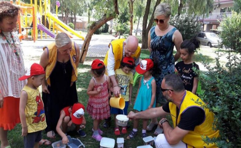 Sokak hayvanlarına can suyu