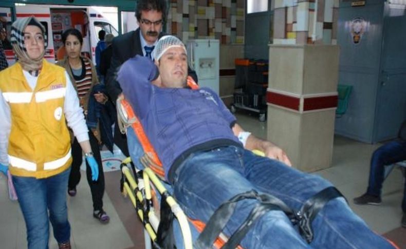 Sokak Ortasinda Dövüldü