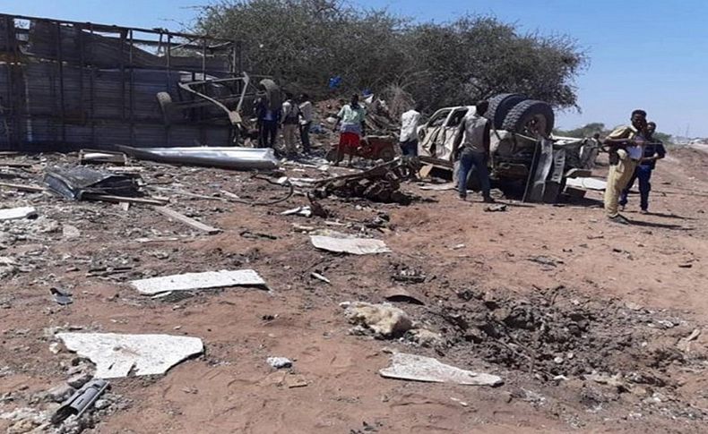 Somali'de Türklere bombalı saldırı