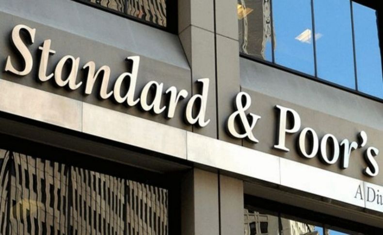 S&P Türkiye'nin kredi notu görünümünü düşürdü