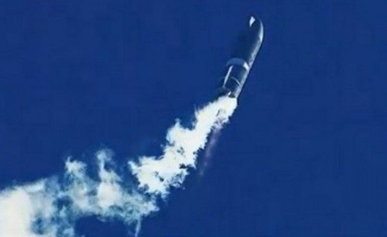 SpaceX uzaya tek seferde 143 uydu fırlattı