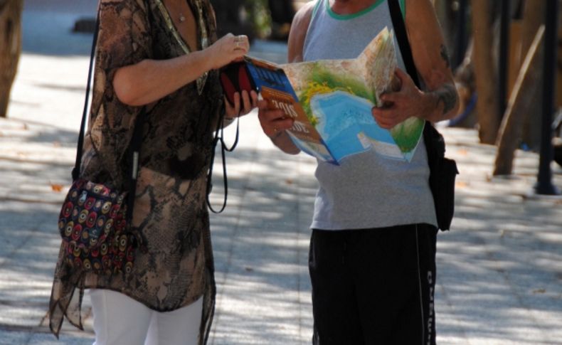 Şükrü Sözen: Manavgat'ı turist çekmede cazibe merkezi yaptık