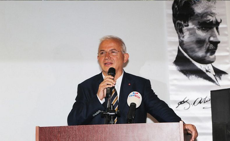 Başkan Görmez'den 'Usta'ya davet!