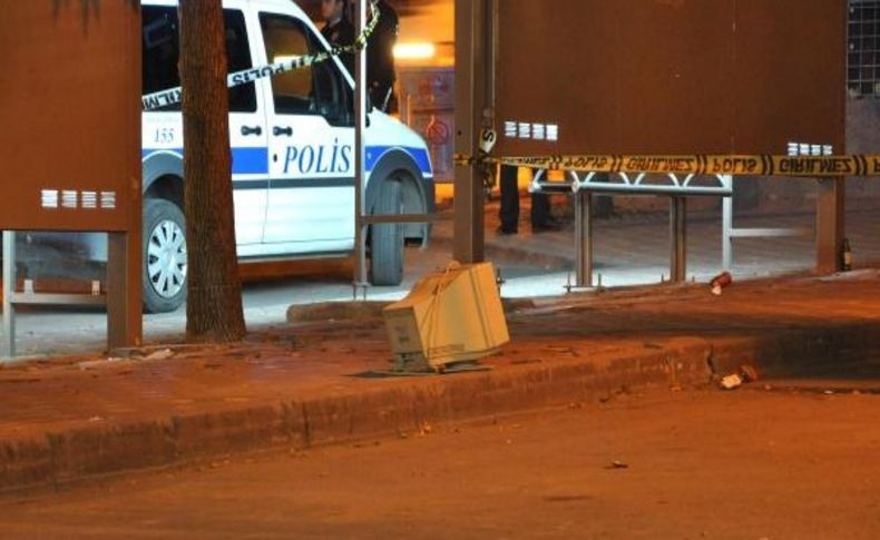 Şüpheli Bilgisayar Monitörü Fünyeyle Patlatildi