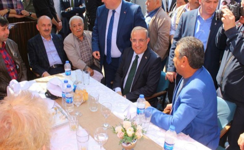 Sürekli: 16 Nisan'dan sonra siyaset gençleşecek