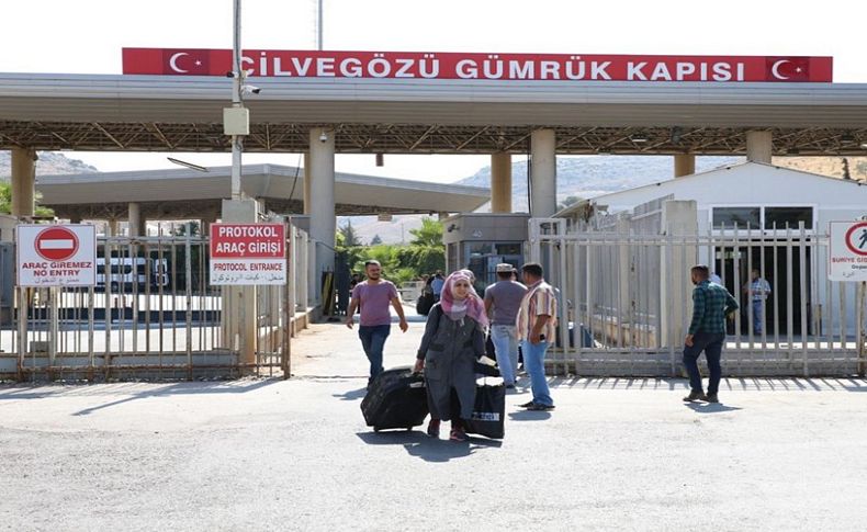 Suriyelilerin Türkiye'ye dönüşleri başladı