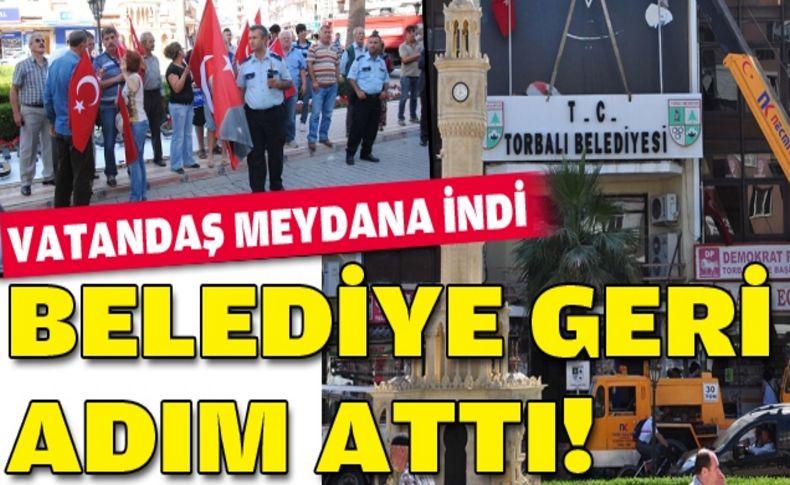 Tabeladan T.C.'yi kaldıran belediye geri adım attı