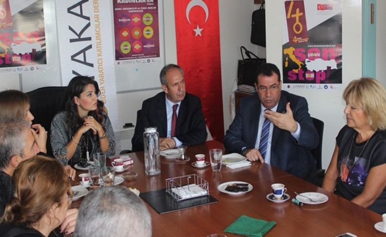 Tanrıkulu İzmirli işadamları ile buluştu