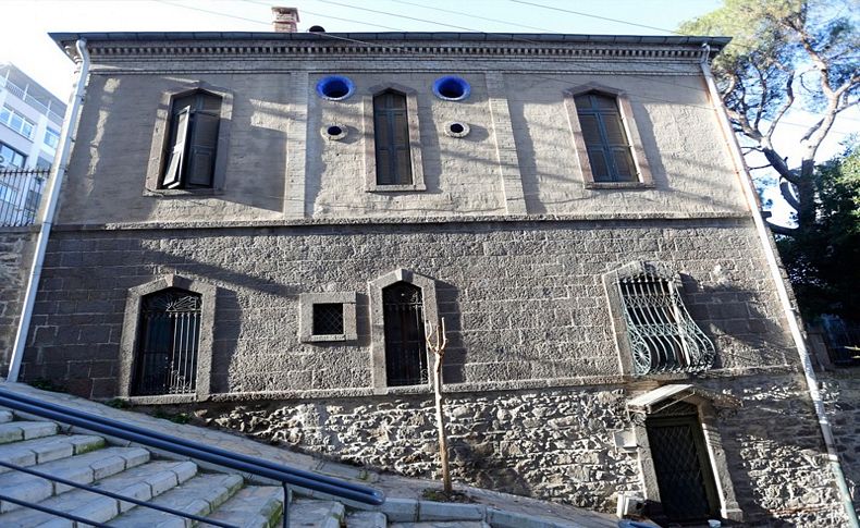 Tarihi köşk gençlik merkezi oluyor