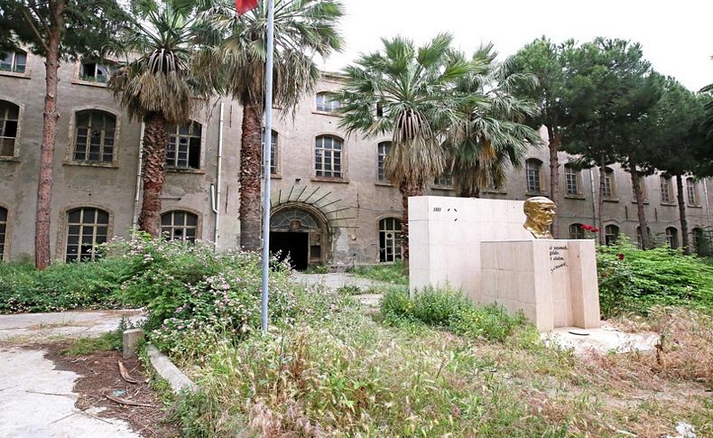Tarihi Tekel Fabrikası'na genç tasarım