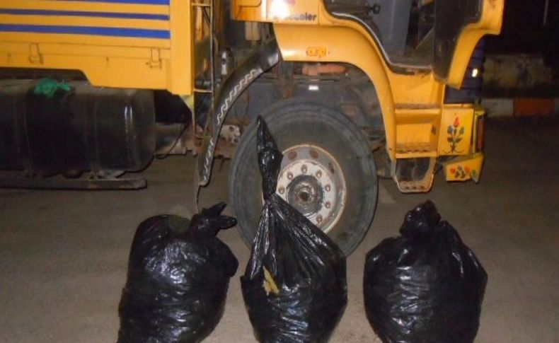 Tarsus’ta uyuşturucu ticareti yapan Suriyeli tutuklandı