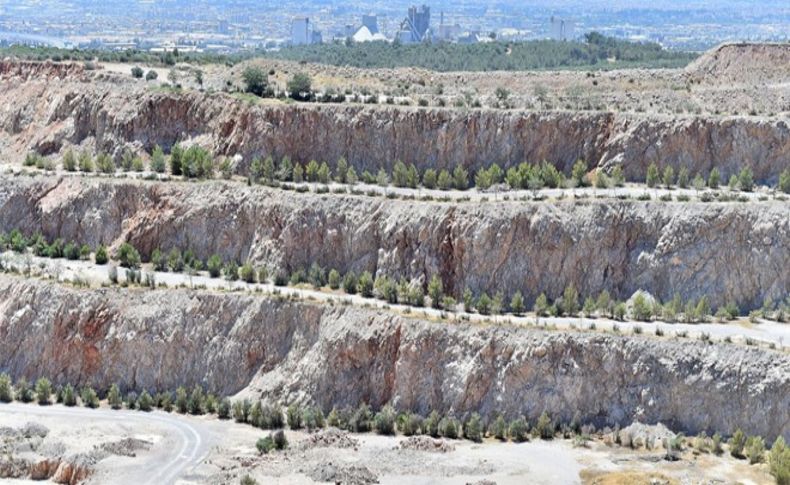 Taş ocağına 'yeşil gerdanlık'