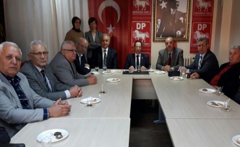 Taşer ve Toptaş'tan İzmir'de Akşener mesaisi