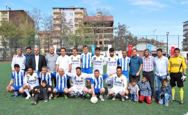 Tatvan’da dostluk maçı