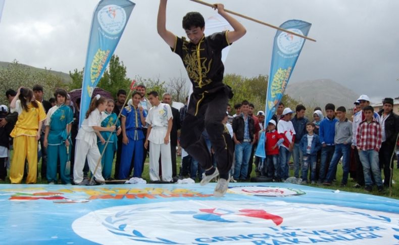 Tatvan’da sporu tanıtma ve sevdirme etkinlikleri düzenlendi