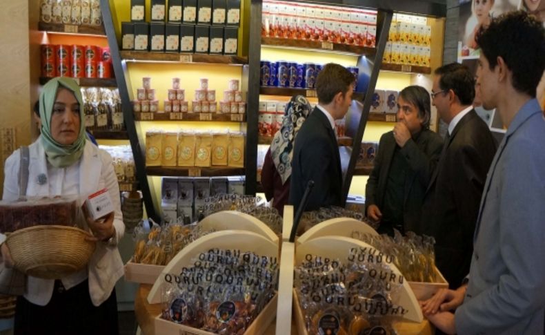 Taze Kuru ilk konsept mağazasını Ankara'da açtı