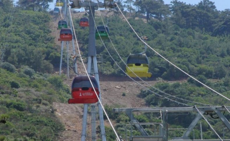 İlk gün arızası çözüldü: Teleferik çalışıyor