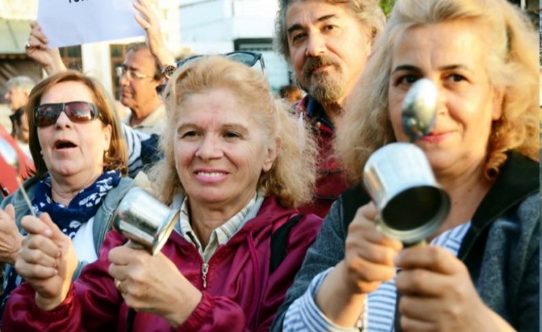 Tencere tavalı YSK protestosu