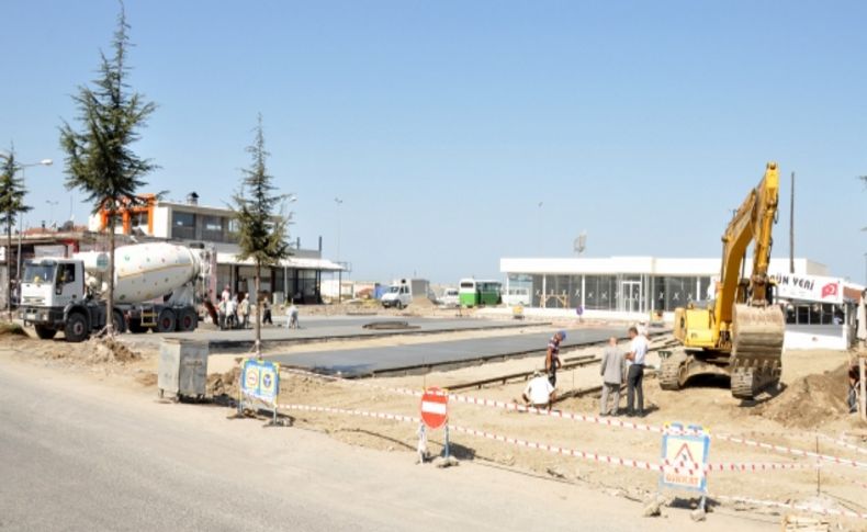 Terminal binasının yolları yapılıyor